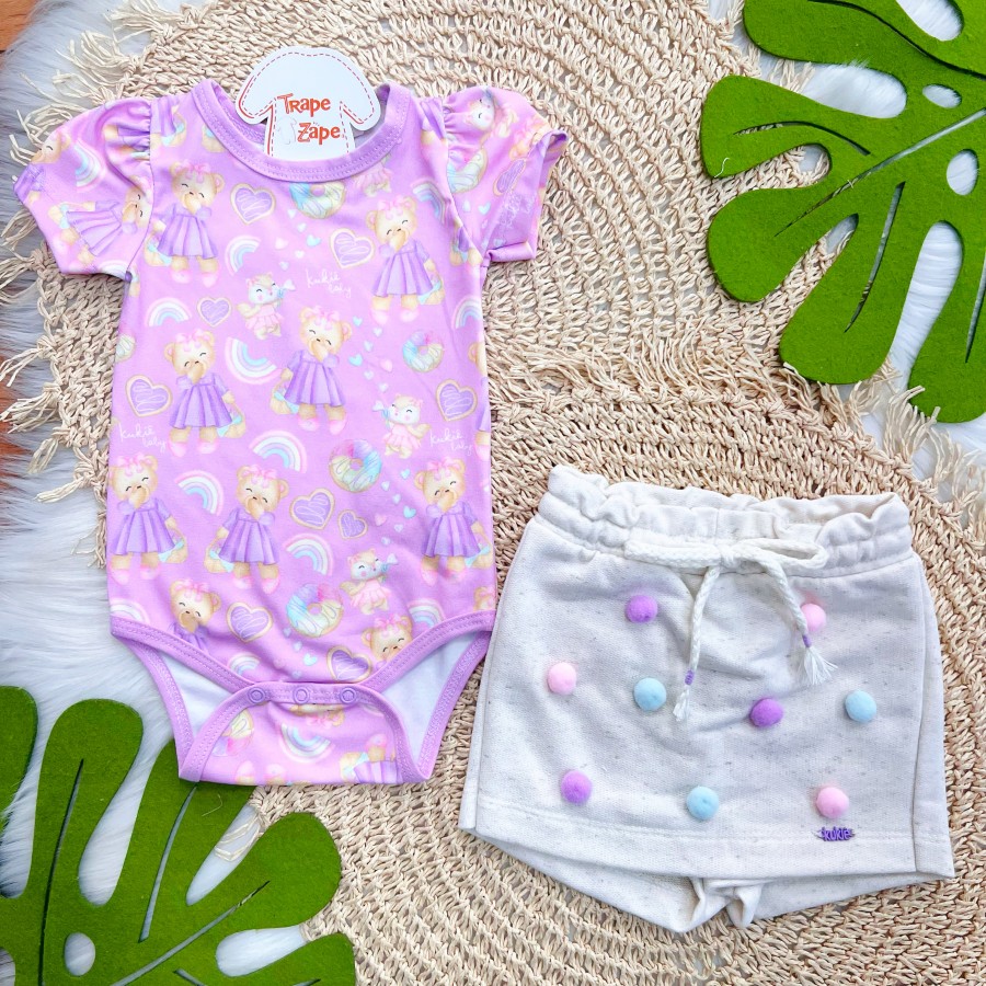 Conj. Body Ursinhas e Short Saia com Pompom - Lilás e Areia